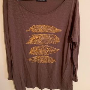 Long sleeve boatneck shirt